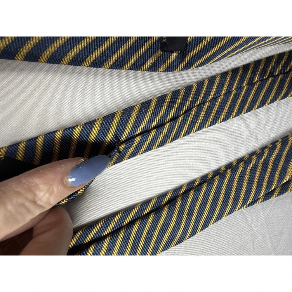 Brooks Brothers Makers Gold‎ Blue  Horizontal Stripe Tie 100% Silk Made in USA